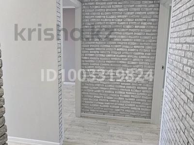 2-комнатная квартира · 48 м² · 5/5 этаж, абая 82/1 за 8.5 млн 〒 в Темиртау