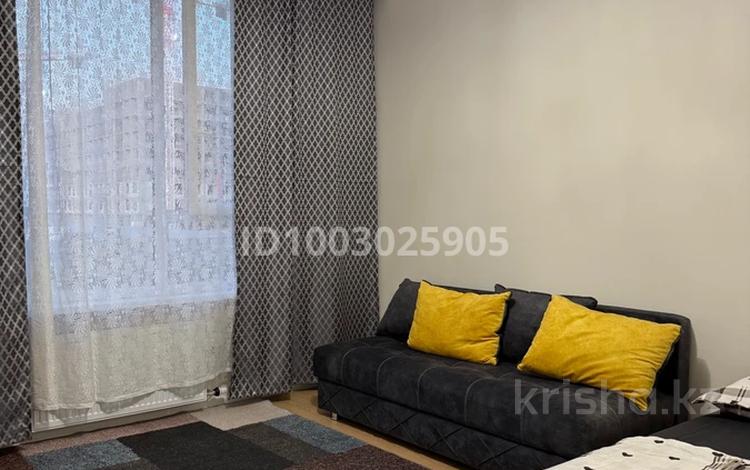 1-комнатная квартира · 40 м² · 2/17 этаж, Рыскулова 16/2 — Мангилик ел за 17 000 〒 в Астане, Есильский р-н — фото 2