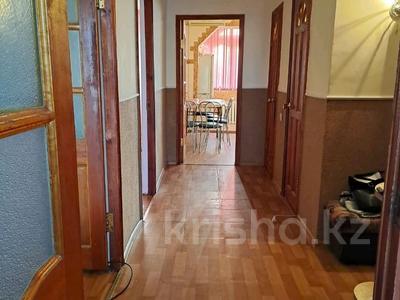 3-бөлмелі пәтер · 100 м² · 3/5 қабат, Зейнолла гумаровы 18 — Авангард, бағасы: 200 000 〒 в Атырау, мкр Авангард-4