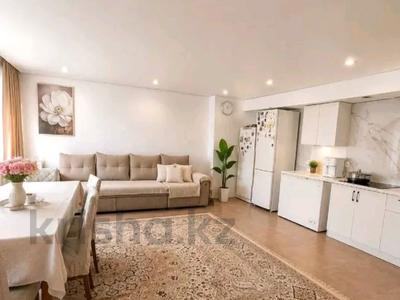 Отдельный дом · 4 комнаты · 250 м² · 10 сот., мкр Шубар 59 за 2 млн ₸ в Астане, Есильский р-н
