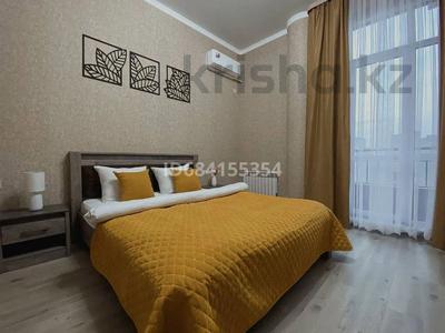 1-бөлмелі пәтер, 34 м², 8/20 қабат тәулігіне, Туркестан 10, бағасы: 15 000 〒 в Астане, Есильский р-н