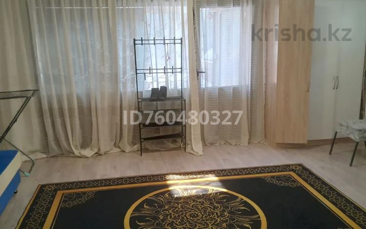 1 комната · 35 м² · 1 этаж, мкр Коктобе, Талгат Бигельдинов 122 — Толеби ВОАД за 200 000 ₸ в Алматы, Медеуский р-н — фото 2