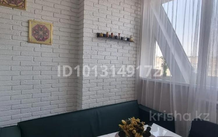 4-бөлмелі пәтер · 95 м² · 9/9 қабат, жамбыла 202, бағасы: 78.5 млн ₸ в Алматы, Алмалинский р-н — фото 2