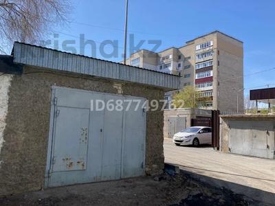 Гаражи и паркинги в Западно-Казахстанской обл.: Гараж · 27.5 м² · Ихсанова — Назарбаева за 4.9 млн 〒 Гараж · 27.5 м² · Ихсанова — Назарбаева за 4.9 млн 〒 в Уральске