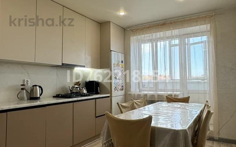 3-комнатная квартира · 87 м² · 9/9 этаж, мкр. Алтын орда — Пр.Молдагуловой напротив ОблГаи первая линия за 36 млн ₸ в Актобе — фото 10