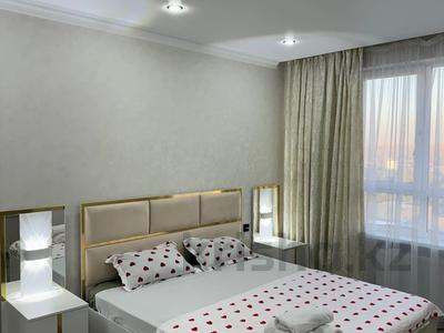 2-бөлмелі пәтер · 70 м² · 10 қабат, Байтерекова 100/4, бағасы: 20 000 ₸ в Шымкенте, Каратауский р-н