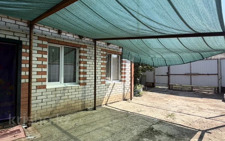 Жеке үй · 3 бөлме · 90 м² · 10 жүзд., Ружейникова 14, бағасы: 18.9 млн ₸ в Уральске — фото 2