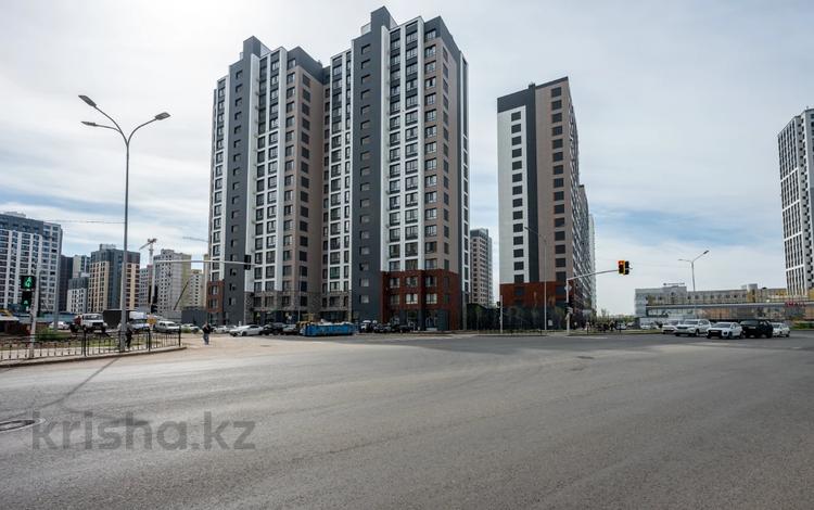 3-комнатная квартира · 100.2 м² · 12/16 этаж, Е 882 7 за 48.5 млн ₸ в Астане, Сарыарка р-н — фото 2