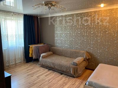 1-комнатная квартира, 33 м², 5/5 этаж, Нурсултана Назарбаева за 13.4 млн 〒 в Петропавловске