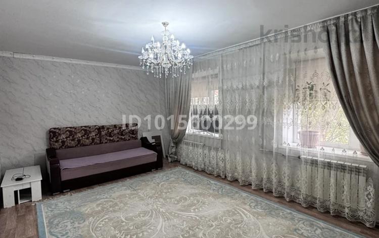 2-комнатная квартира · 64 м² · 1/3 этаж, Жалаңтөс батыр 20 — Сауран, су арнасы за 14 млн ₸ в Атырау, мкр Жилгородок — фото 3