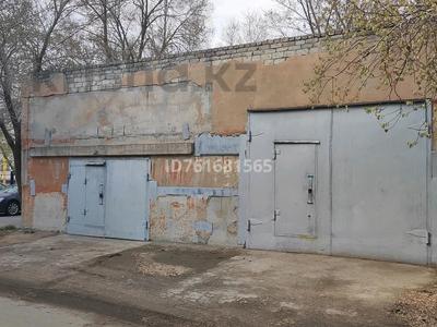 Гараждар мен тұрақтар в Павлодарской обл.: Гараж · 103 м² · Площадь победы 5 — За Налоговым комитетом, бағасы: 20 млн 〒 Гараж · 103 м² · Площадь победы 5 — За Налоговым комитетом, бағасы: 20 млн 〒 в Павлодаре