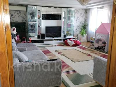 Продажа квартир в Жетысу обл.: 3-комнатная квартира · 100.5 м² · 3/5 этаж, Ляззат Асановой 71 за 35 млн 〒 3-комнатная квартира · 100.5 м² · 3/5 этаж, Ляззат Асановой 71 за 35 млн 〒 в Талдыкоргане