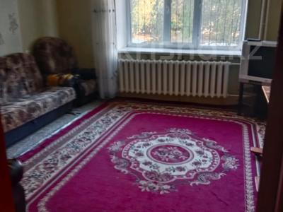 2-комнатная квартира · 55 м² · 1/5 этаж, мкр Кунаева за 21 млн 〒 в Уральске