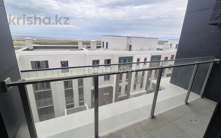 4-бөлмелі пәтер · 181 м², "Самал 2" шағын ауданы, Микрорайон Самал3 1, бағасы: 120 млн ₸ в Актау, мкр "Самал 2" — фото 2