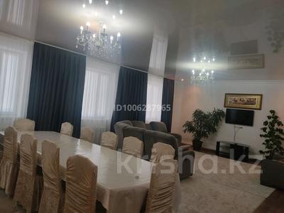 Отдельный дом · 6 комнат · 280 м², Кызан 15 — Аблайхана за 1.5 млн 〒 в Астане, Алматы р-н