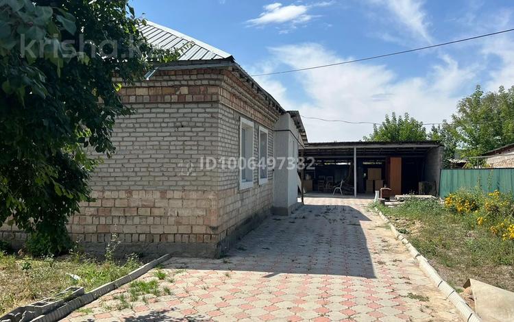 Отдельный дом · 4 комнаты · 130 м² · 8 сот., Байдибек би 22/1 — Войсковая часть за 19 млн 〒 в Узынагаш — фото 2
