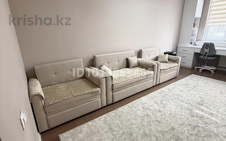 1-комнатная квартира · 45 м² · 2/12 этаж, мкр Акбулак, Дарабоз 7 — Момышулы рыскулова за 250 000 ₸ в Алматы, Алатауский р-н — фото 4
