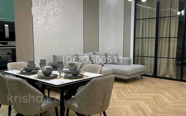 3-бөлмелі пәтер · 100 м² · 3/5 қабат, мкр Ерменсай, Ушкемпирова 42 — Аль фараби, бағасы: 110 млн ₸ в Алматы, Бостандыкский р-н — фото 192
