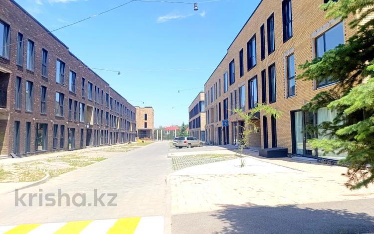 3-бөлмелі пәтер · 121 м² · 2/3 қабат, Аль- Фараби 116/36, бағасы: 125 млн ₸ в Алматы — фото 22