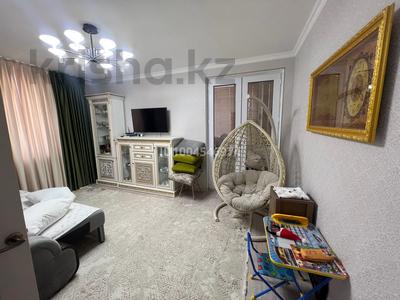 2-бөлмелі пәтер · 60 м² · 9/12 қабат, мкр Шымсити 34 — Магазин Бахыт, 135 школа, бағасы: 28 млн ₸ в Шымкенте, Абайский р-н