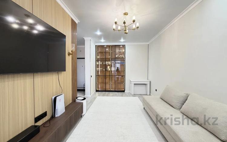 2-комнатная квартира · 60 м² · 10/17 этаж, Шамши Калдаяков 58, 58/1, 58/2 за 37.8 млн ₸ в Астане, Сарайшык р-н — фото 2