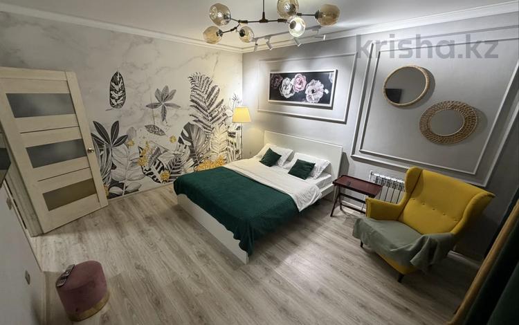 1-бөлмелі пәтер · 44 м² · 9/9 қабат, Береке 64 — ТРЦ “Kostanay plaza”, Тобол арена, Жастар сарайы, Ледовый дворец, Thermo park, заводы ТОО “KamLitKZ”, “Allure”, “KIA”, бағасы: 15 000 ₸ в Костанае — фото 2