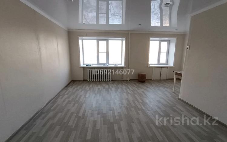 1-комнатная квартира, 36 м², 5/5 этаж, Титова 140 за 9.5 млн 〒 в Семее — фото 2