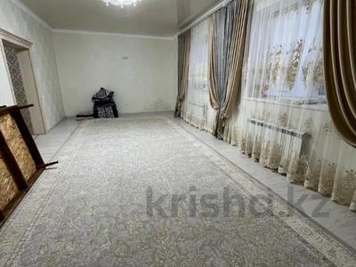 Отдельный дом · 4 комнаты · 427 м² · 10 сот., Актобе, улица Жайдарман, 20 за 52 млн ₸
