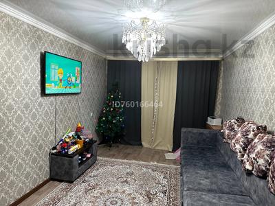 Продажа квартир в Карагандинской обл.: 2-комнатная квартира · 44 м² · 4/5 этаж, Казахстанская 122 за 9.3 млн 〒 2-комнатная квартира · 44 м² · 4/5 этаж, Казахстанская 122 за 9.3 млн 〒 в Шахтинске