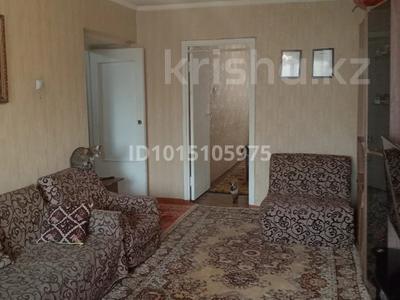3-бөлмелі пәтер · 60 м² · 5/5 қабат, Айнабұлақ-3 ш/а., бағасы: 35 млн ₸ в Алматы, Жетысуский р-н