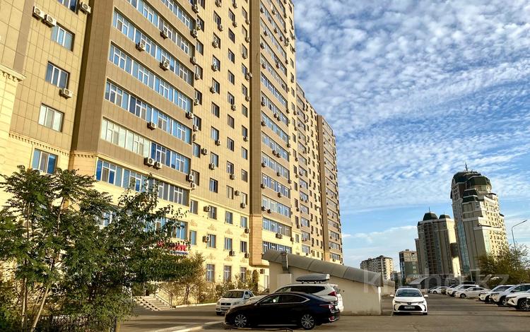 2-бөлмелі пәтер, 60 м², 11/16 қабат ай сайын, 17-й мкр 5, бағасы: 220 000 〒 в Актау, 17-й мкр — фото 2