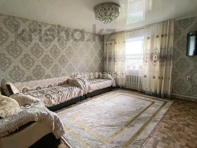 Отдельный дом · 4 комнаты · 80 м² · 4 сот., Павлодарская 151 — В районе Затон. Остановка Роща за 14.5 млн ₸ в Семее