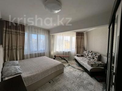 2-комнатная квартира · 69 м² · 4/5 этаж, Утепова 13 за 26.4 млн 〒 в Усть-Каменогорске