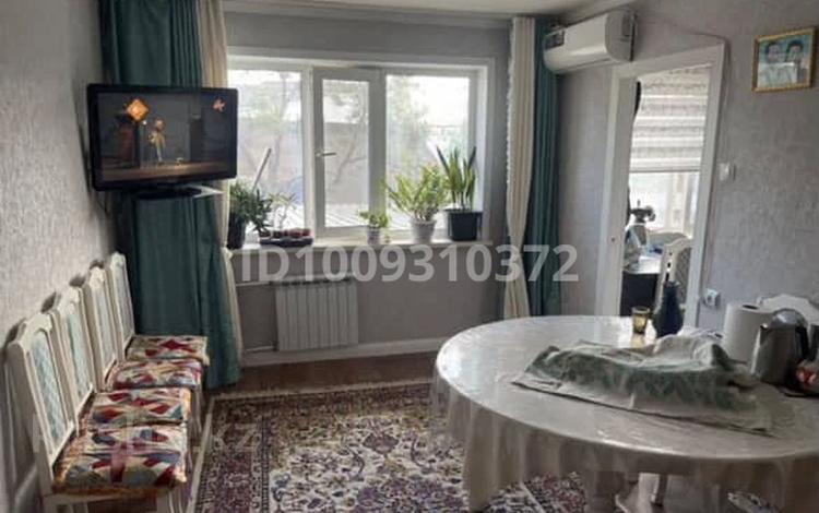 4-комнатная квартира · 60.8 м² · 2/5 этаж, М.Жалилия 11 — 7 школы за 21 млн ₸ в Жезказгане — фото 2