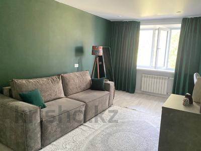 2-комнатная квартира · 80 м² · 3/5 этаж, Мира 94/2 за 20 000 〒 в Темиртау