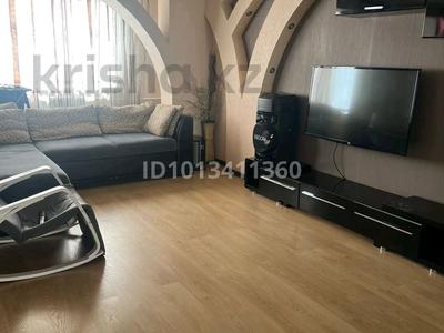 5-комнатная квартира · 120 м² · 2/7 этаж, мкр Юго-Восток, Муканова 15 за 47 млн ₸ в Караганде, Казыбек би р-н