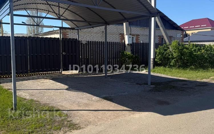 Отдельный дом · 4 комнаты · 127 м² · 7 сот., мкр. Зачаганск пгт — Медколледж за 25 млн ₸ в Уральске — фото 2