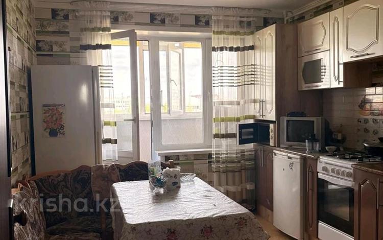 2-бөлмелі пәтер · 56 м² · 2/5 қабат, улица имени Казбека Байболова 18л, бағасы: 150 000 〒 в Петропавловске — фото 2