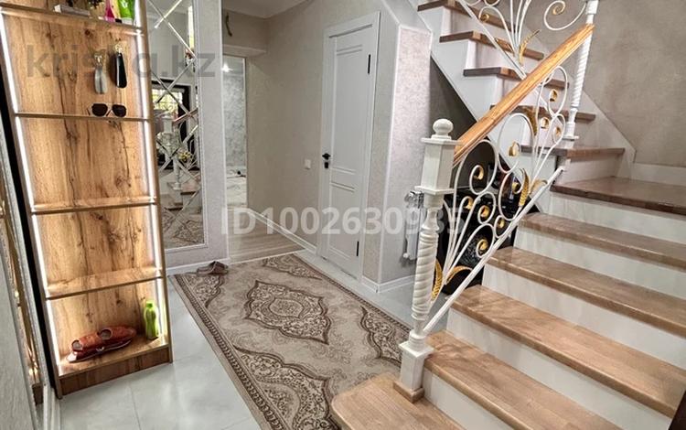 Часть дома · 6 комнат · 150 м² · 80 сот., Шұғыла 37 — 9 за 38 млн ₸ в Жанаозен — фото 2