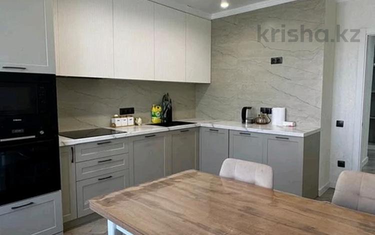 3-комнатная квартира · 90 м² · 5/14 этаж, Абикен Бектурова 11/1 за 60 млн 〒 в Астане, Нура р-н — фото 2