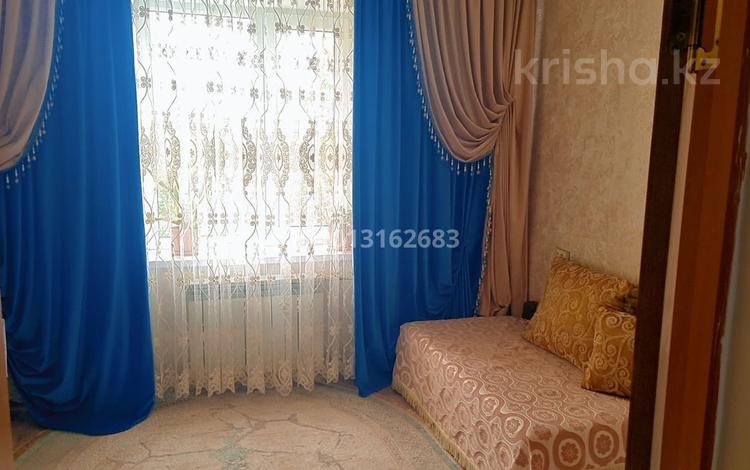 4-комнатная квартира · 75.6 м² · 3/5 этаж, Панфилова 2 за 8.5 млн ₸ в Каратау — фото 2