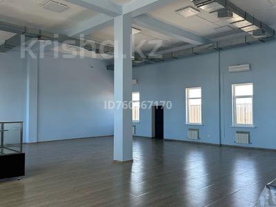 Еркін, кеңселер, дүкендер мен бутиктер, қоймалар, қоғамдық тамақтану орны, сұлулық салондары, фитнес және спорт, медорталықтар мен дәріханалар, ойын-сауық, конференц-залдар, кабинеттер және жұмыс орындары, студиялар · 317.53 м², бағасы: ~ 1.1 млн 〒 в Конаеве (Капчагай)