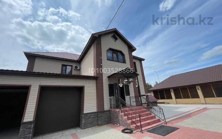 Отдельный дом · 10 комнат · 387 м² · 14 сот., Баян батыра 97 за 95 млн 〒 в Павлодаре — фото 2