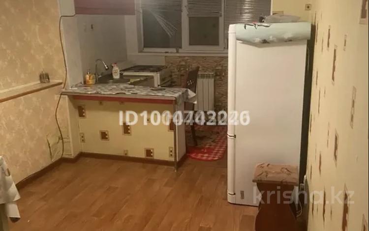 2-комнатная квартира · 45 м² · 4/4 этаж, Тонкуруш 10 за 100 000 ₸ в Таразе — фото 2