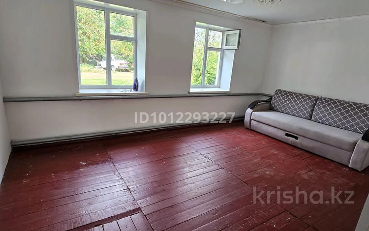 Отдельный дом · 3 комнаты · 85 м², мкр Старый Аэропорт, ул. Дархан — Район ст. Аэропорт. пересекается с ул. Алмалы за 100 000 ₸ в Уральске — фото 2
