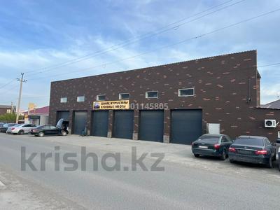 Еркін, кеңселер, дүкендер мен бутиктер, қоймалар · 240 м², бағасы: 200 000 ₸ в Атырау, мкр Жеруйык