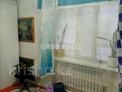 3-комнатная квартира · 60 м² · 1/2 этаж, сырғақ батыр 13 дом 8 — 2 емхана жанында за 11.8 млн 〒 в Туркестане