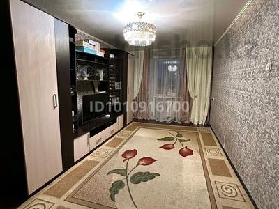 2-бөлмелі пәтер · 43.8 м² · 4/5 қабат, 6 микрарайон — Руслана и Гардероб. Находится в центре города, бағасы: 9.5 млн ₸ в Темиртау