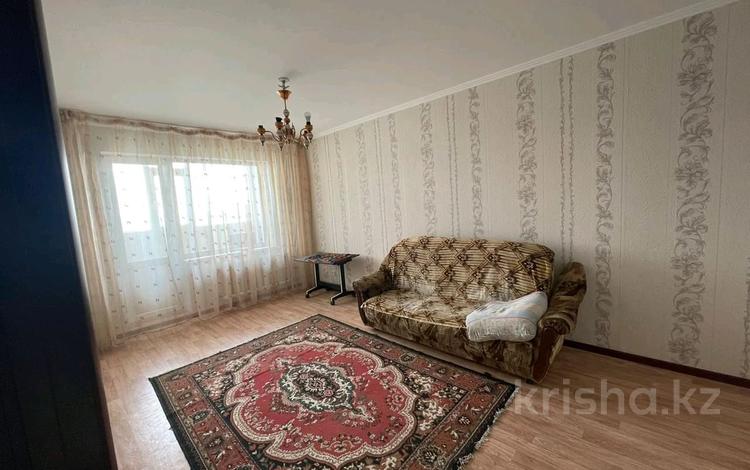 2-бөлмелі пәтер · 50 м² · 5/10 қабат, мкр 11, 11 ш/а. 42, бағасы: 16 млн 〒 в Актобе, мкр 11 — фото 2