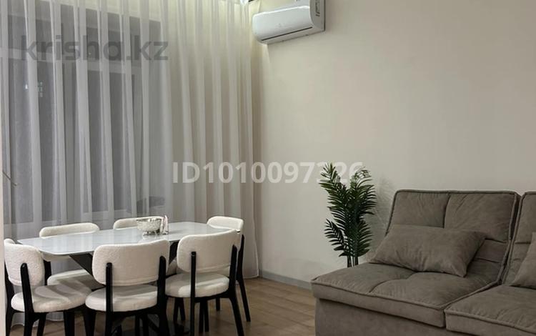 5-бөлмелі пәтер · 120 м² · 7 қабат, Чингиз Айтматов 40/2, бағасы: 120 млн ₸ в Астане, Нура р-н — фото 2